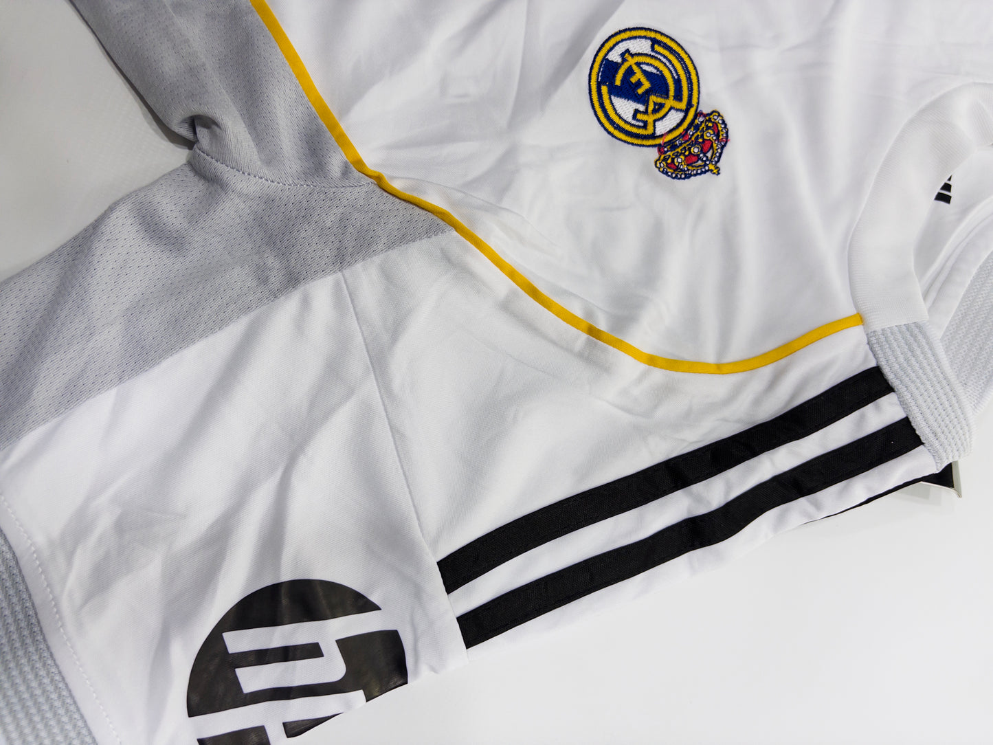 CONJUNTO REAL MADRID LOCAL 25/26