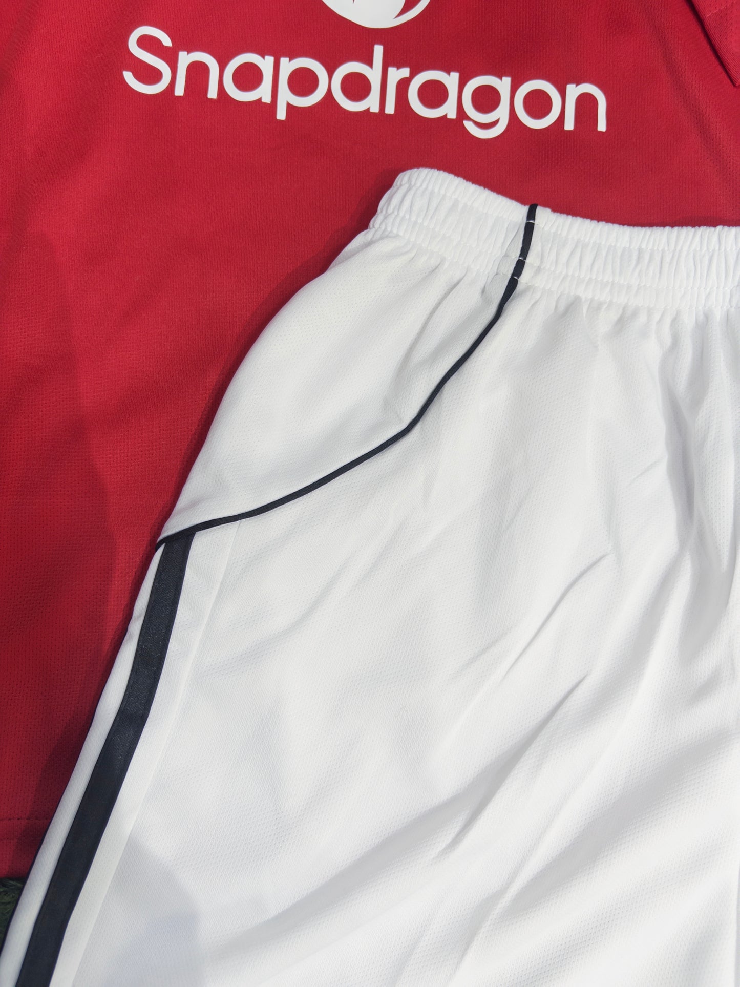 MANCHESTER UNITED 25/26 NIÑO