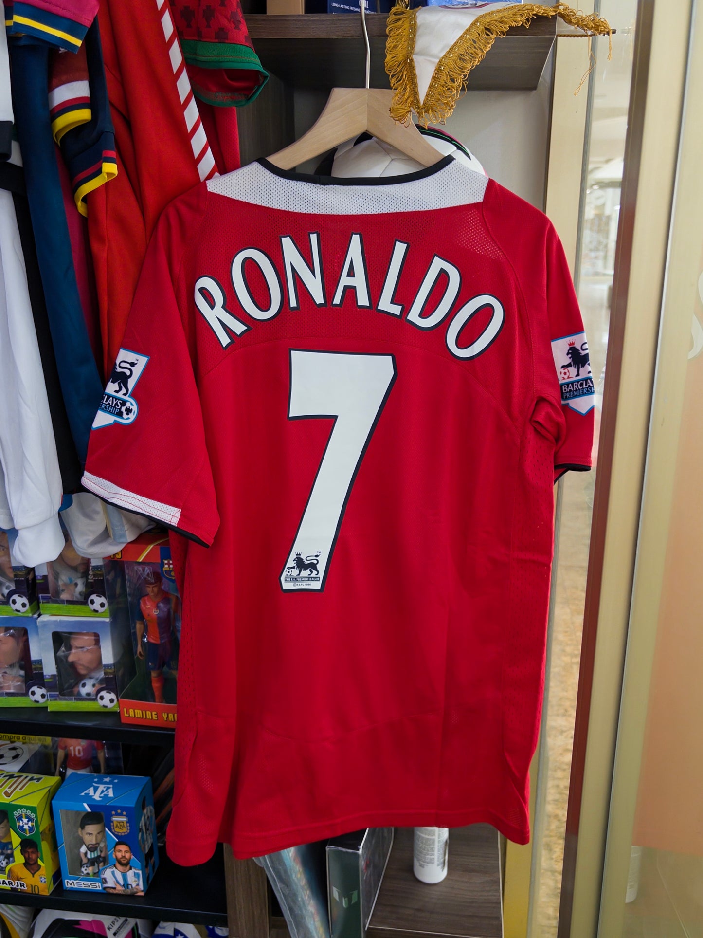 MANCHESTER UNITED 03/04