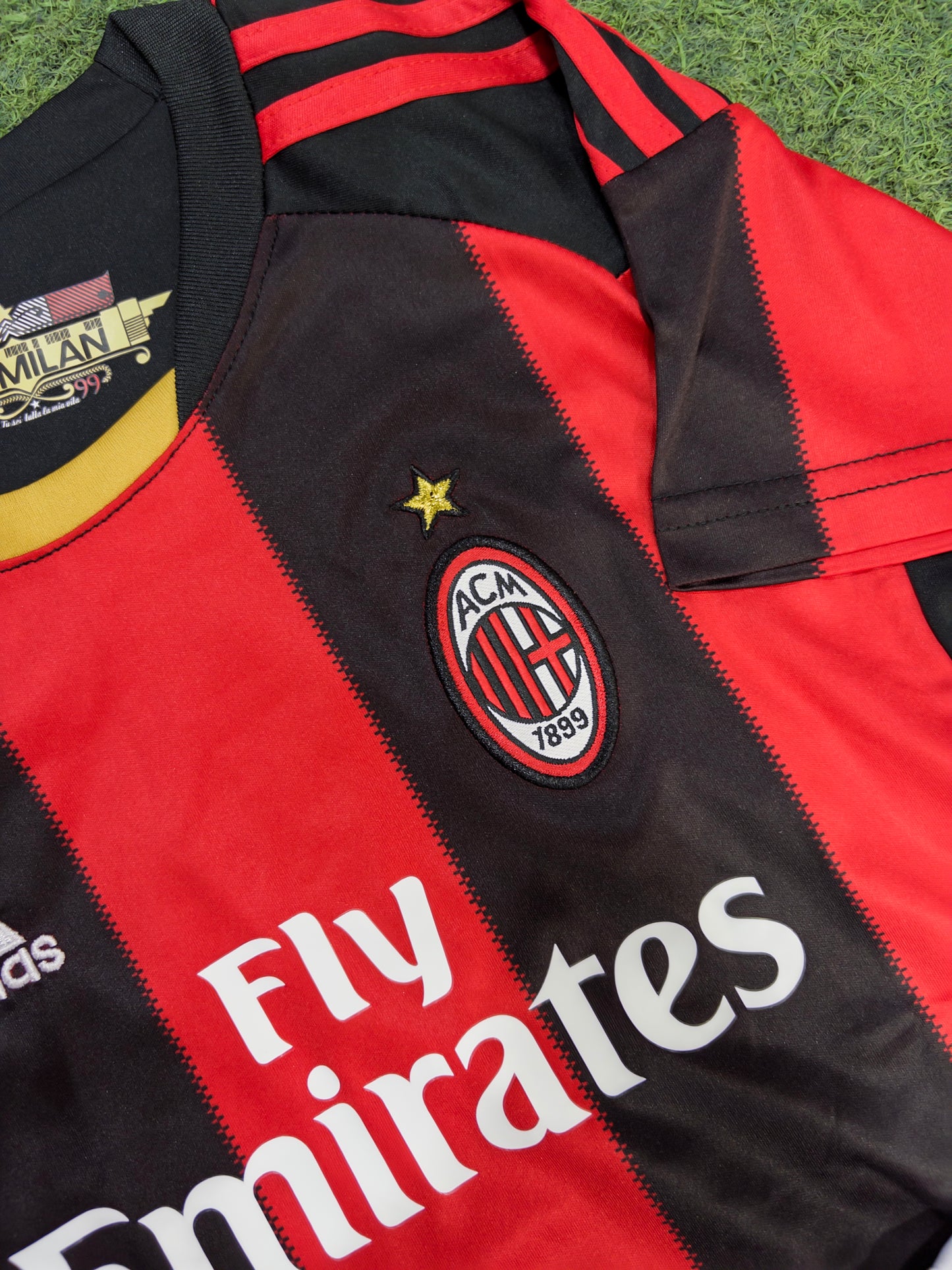 AC MILAN 10/11 NIÑO