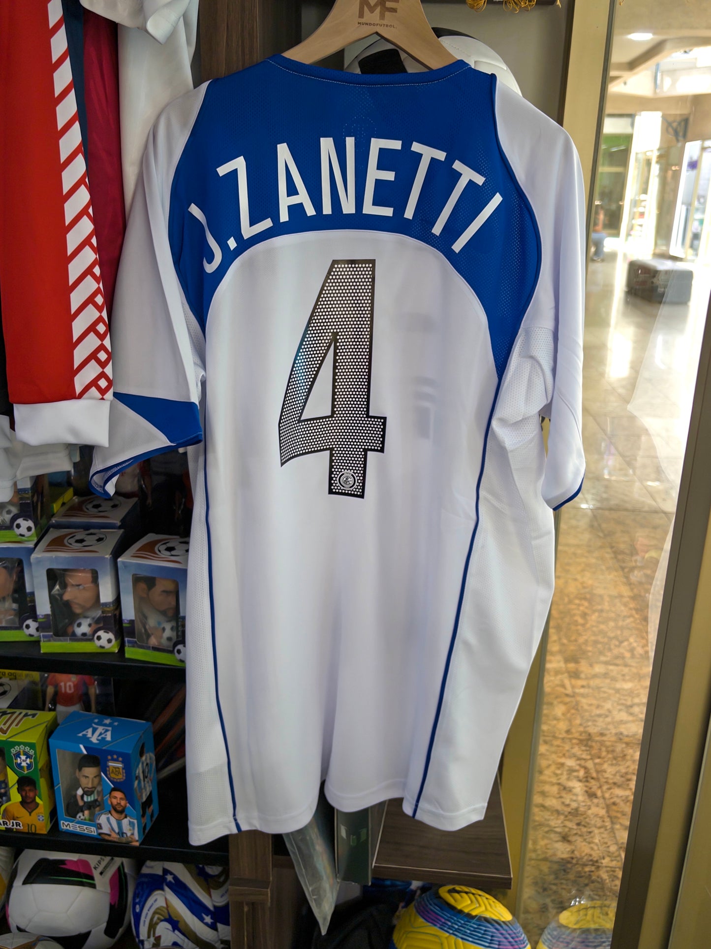 INTER DE MILAN VISITANTE 04/05