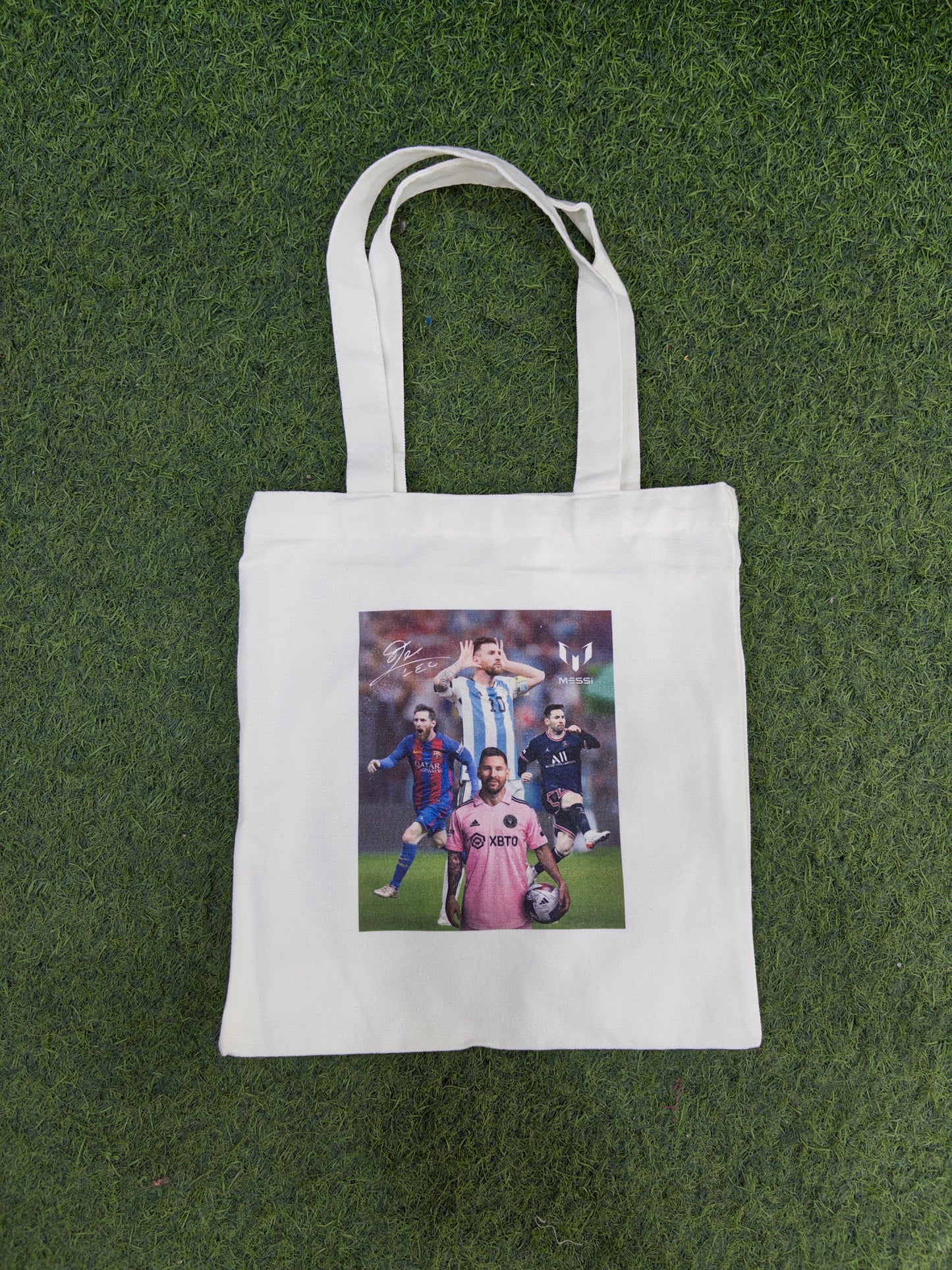 TOTE BAGS