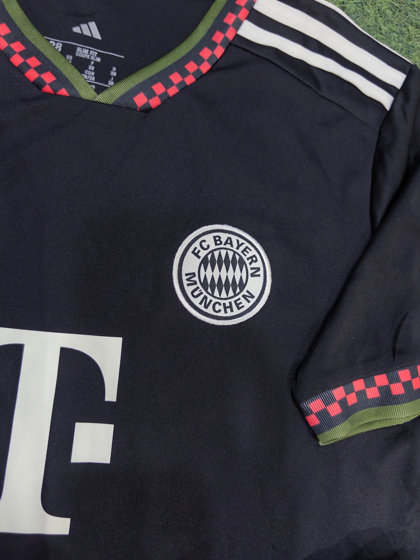 BAYERN MUNICH ESPECIAL 25/26 NIÑO