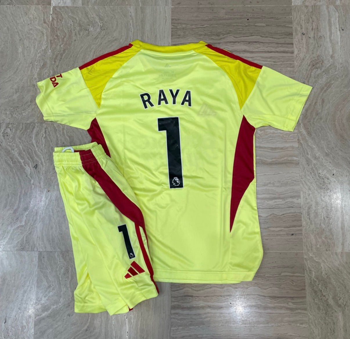 ARSENAL PORTERO 25/26 NIÑO RAYA