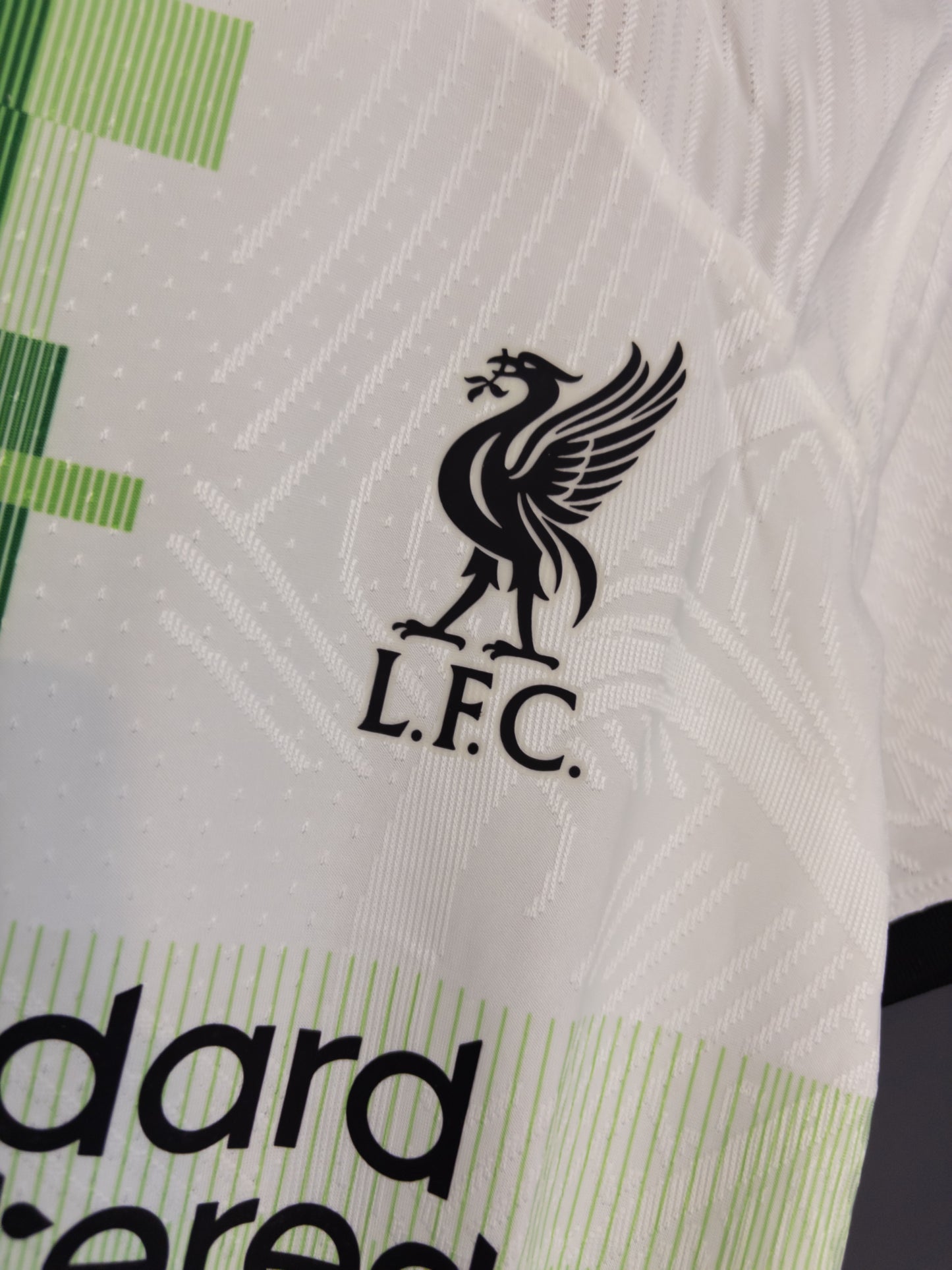 LIVERPOOL VISITANTE 23/24 PLAYER
