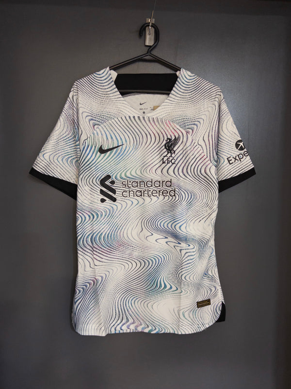 LIVERPOOL VISITANTE 22/23 PLAYER