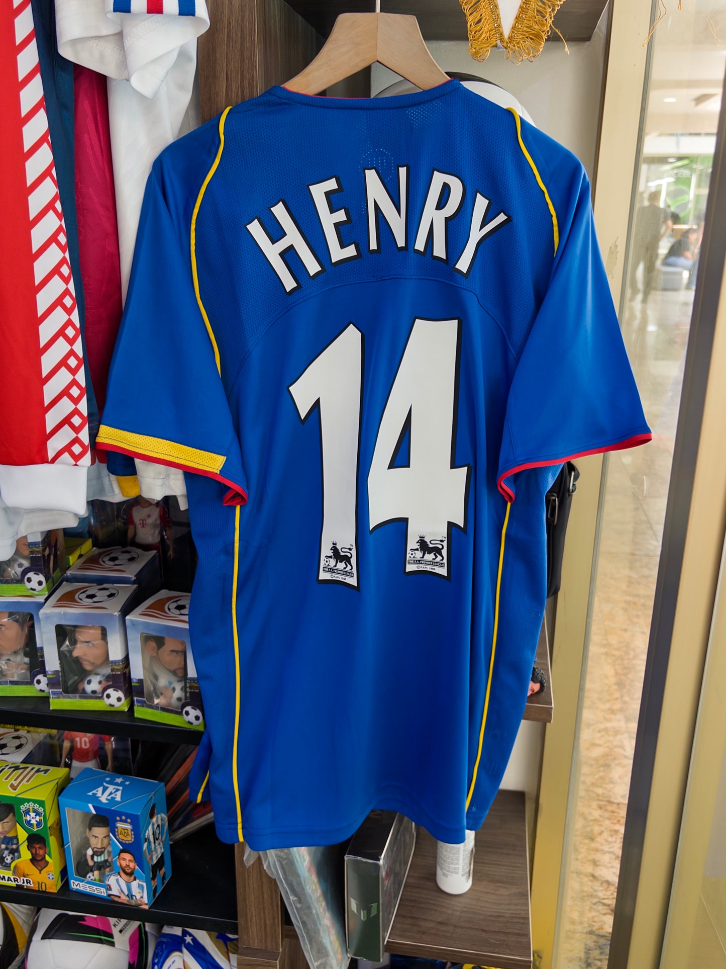 ARSENAL VISITANTE 2005 HENRY