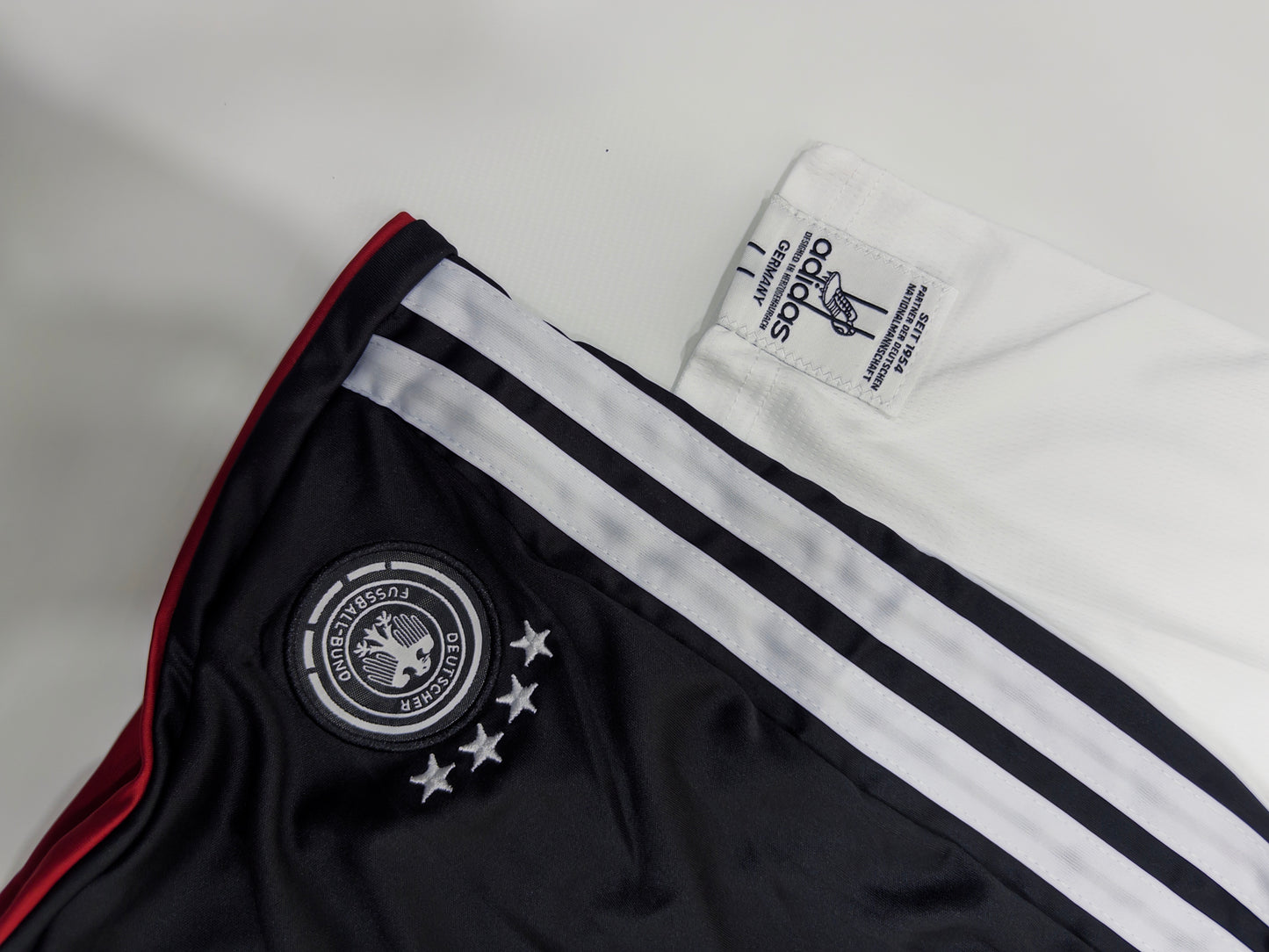 CONJUNTO ALEMANIA LOCAL 2026