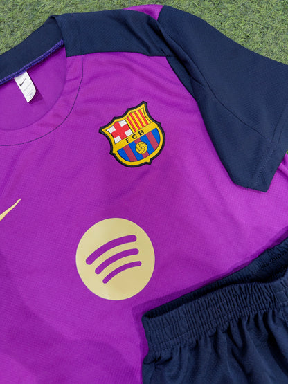 BARCELONA ENTRENAMIENTO NIÑO