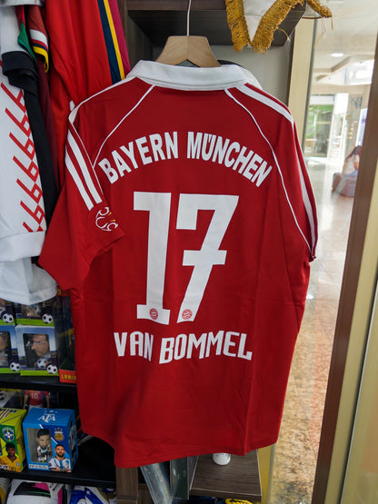 BAYERN MUNICH 05/06