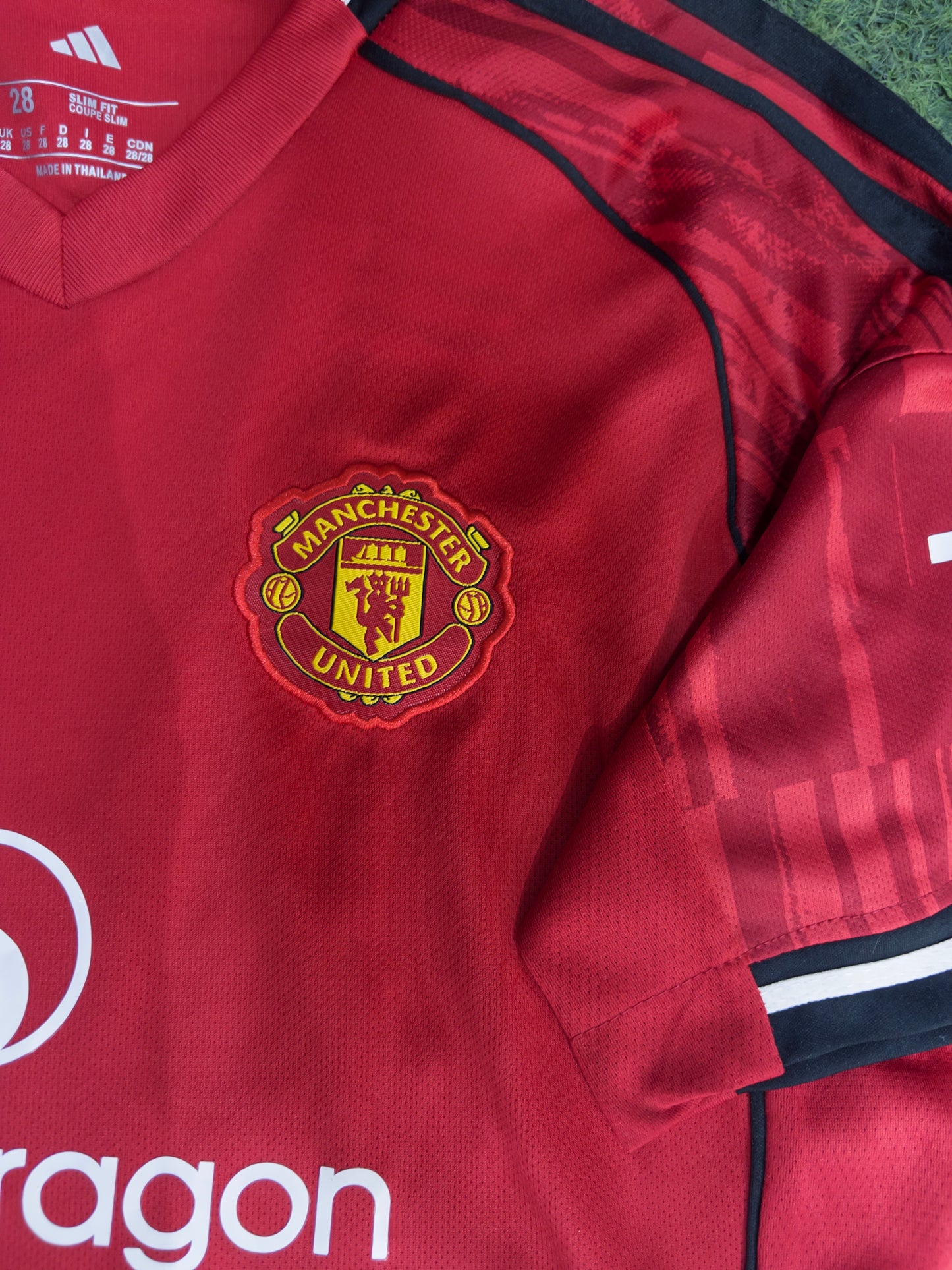 MANCHESTER UNITED 25/26 NIÑO