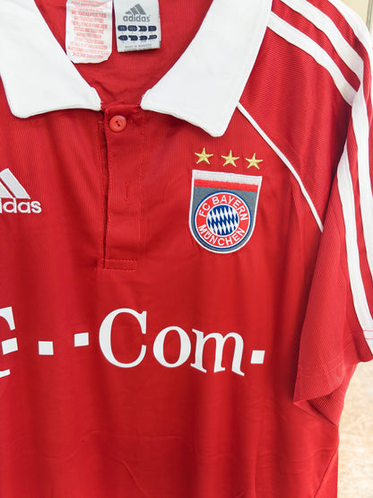 BAYERN MUNICH 05/06