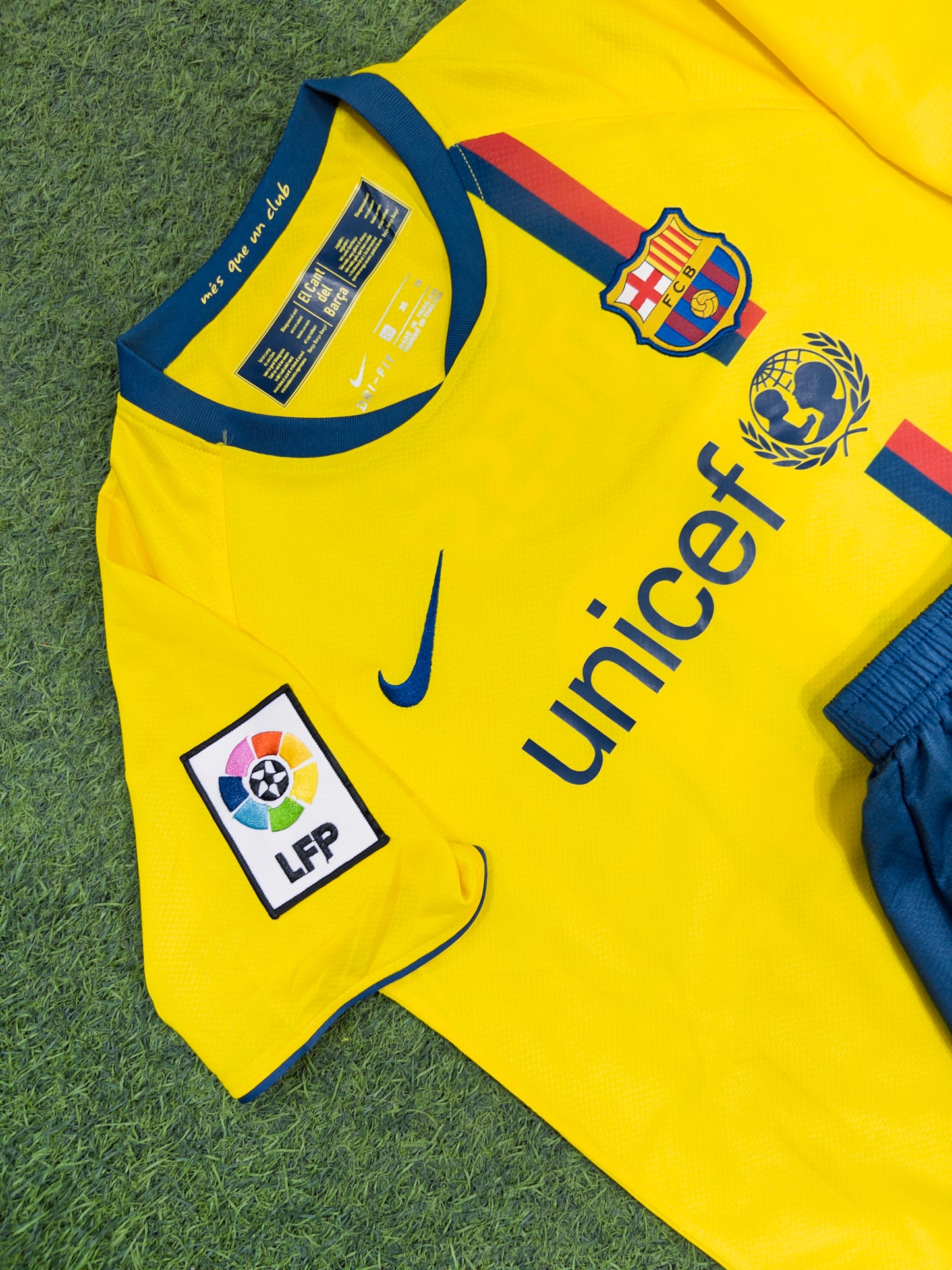 BARCELONA TERCERA 09/10 NIÑO