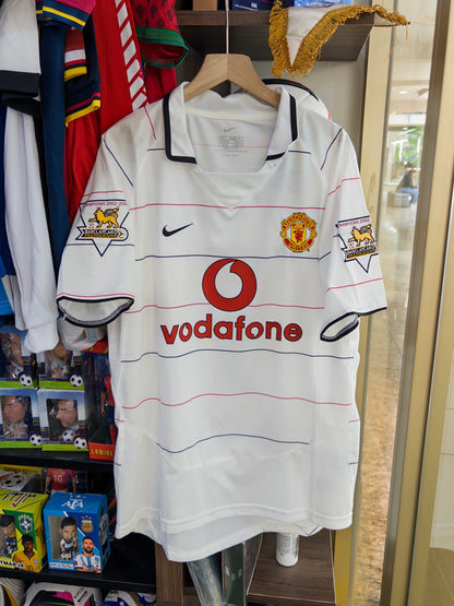 MANCHESTER UNITED TERCERA 03/04