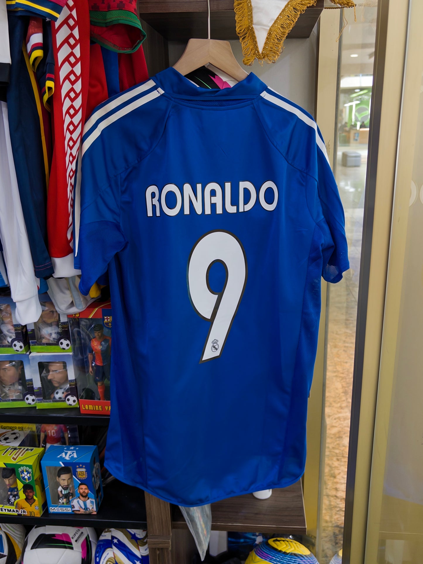 REAL MADRID TERCERA 04/05