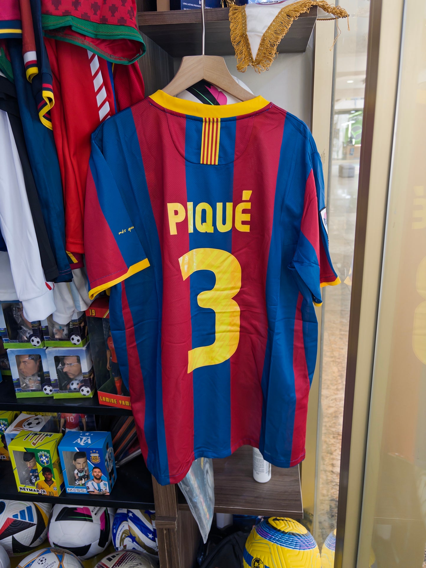 BARCELONA 10/11