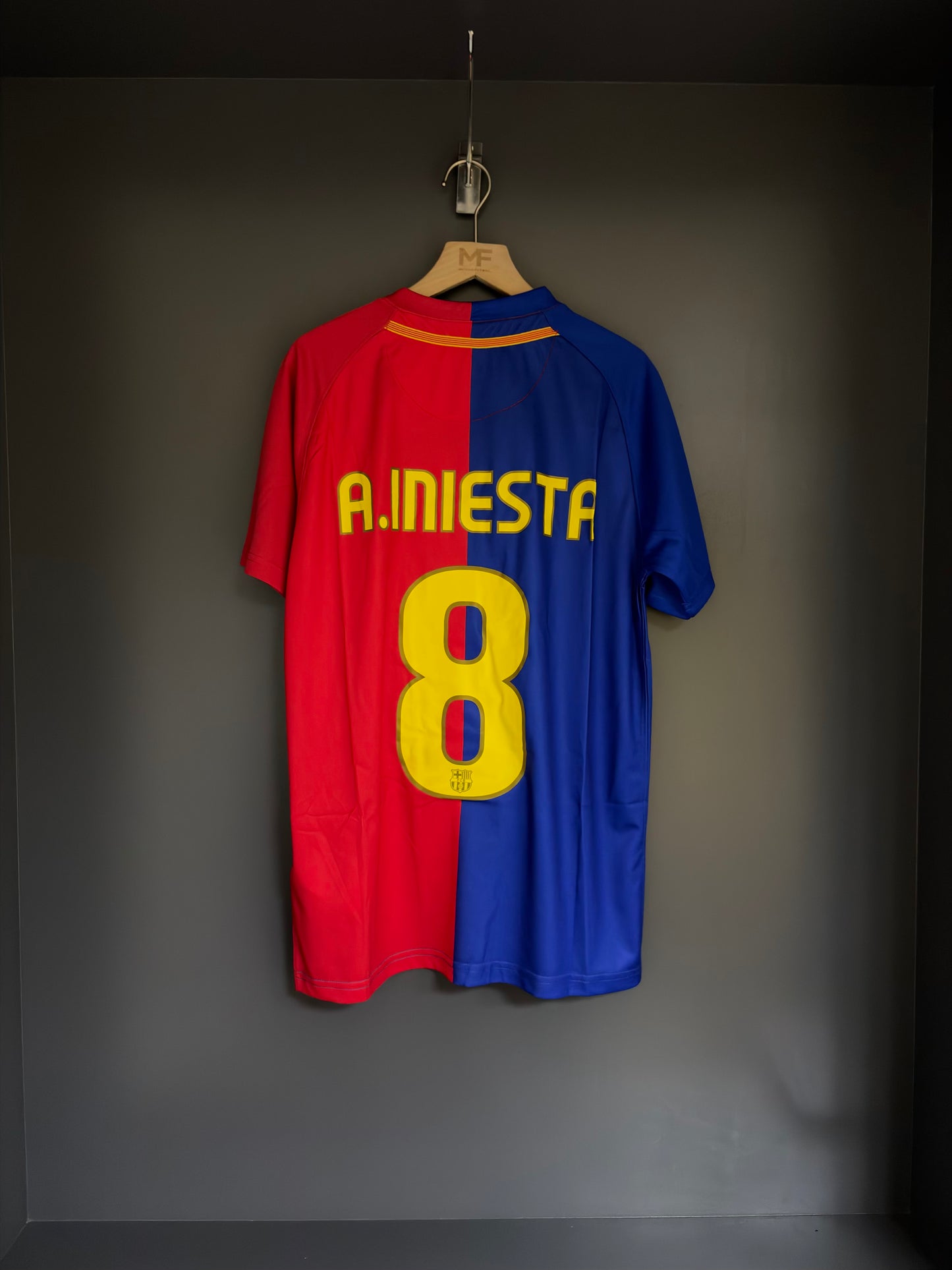 BARCELONA 08/09