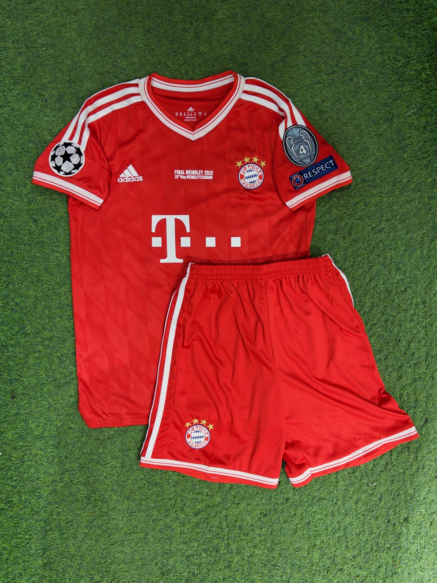 BAYERN MUNICH FINAL 2013 NIÑO