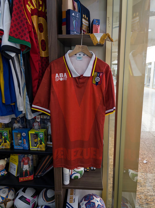 VINOTINTO RETRO