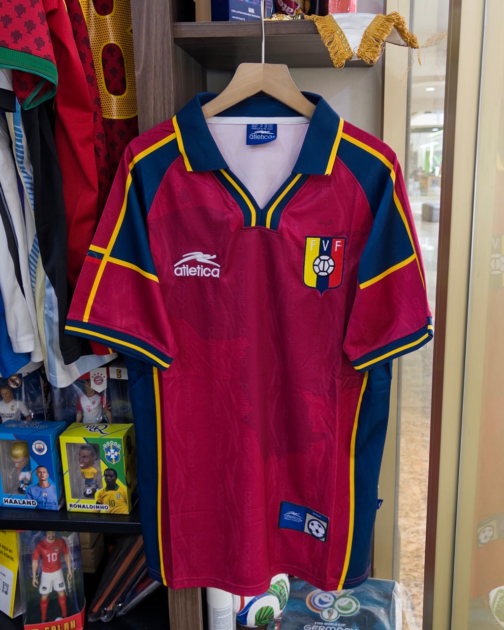 VINOTINTO 2000