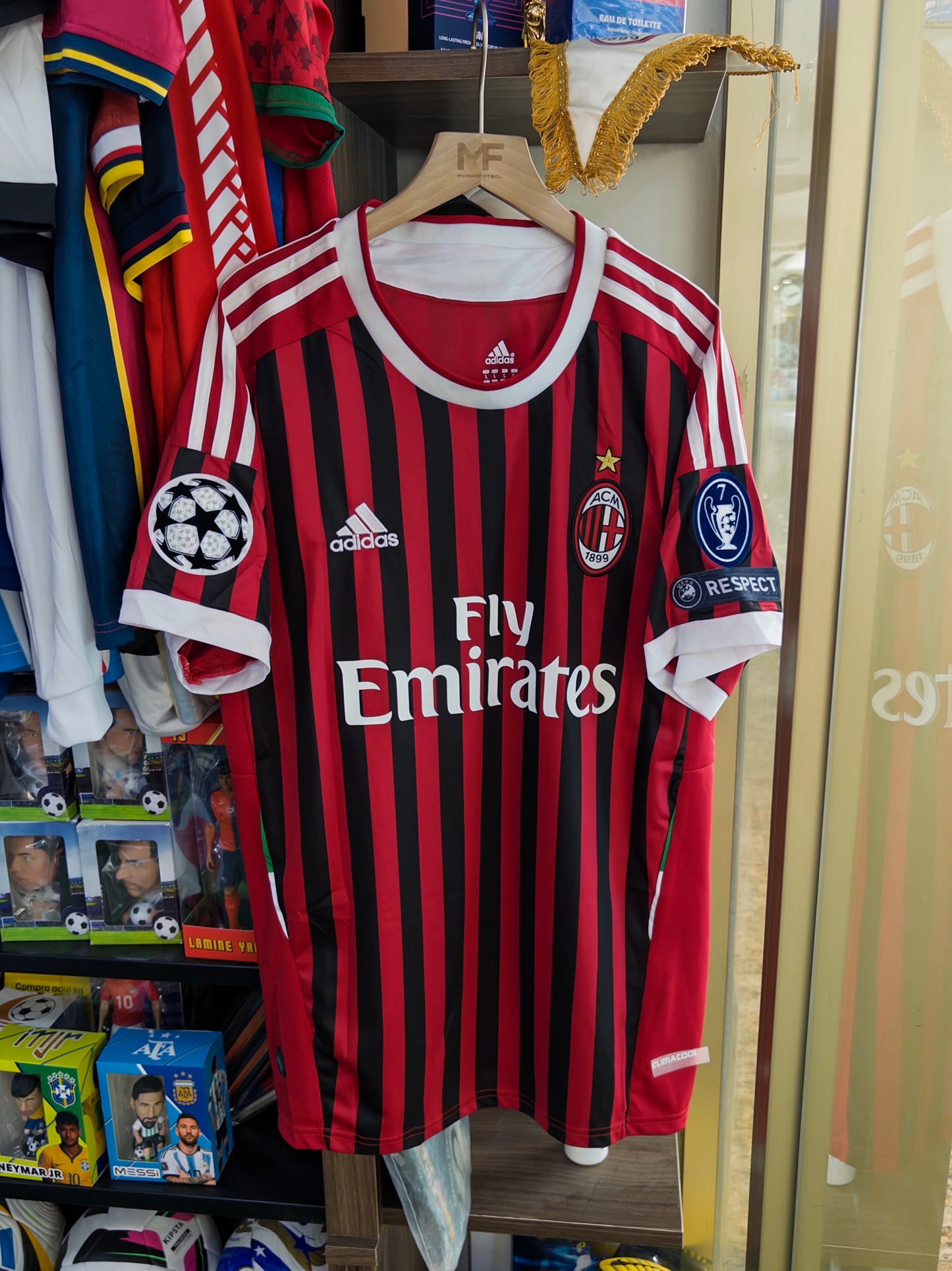 AC MILAN 11/12