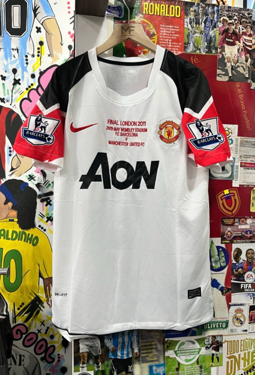 MANCHESTER UNITED VISITANTE 10/11