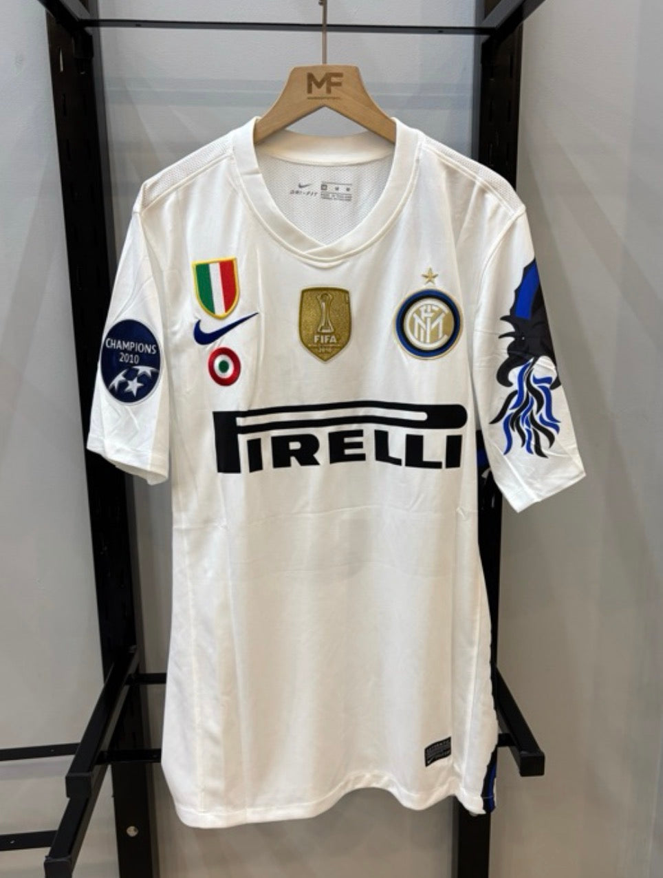 INTER DE MILAN VISITANTE 10/11