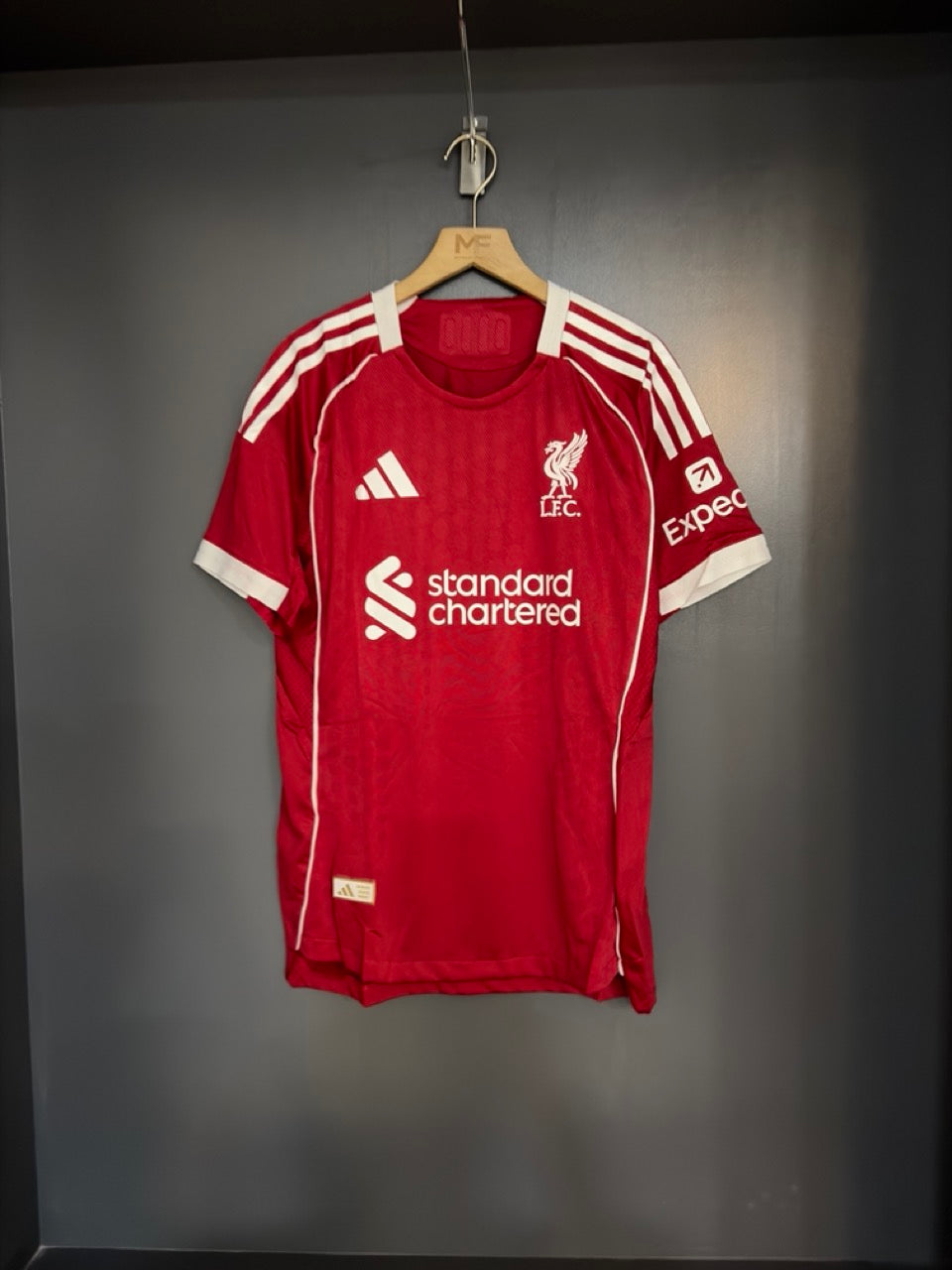 LIVERPOOL 25/26 PLAYER